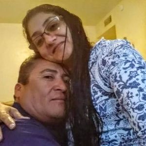 Meet your Posher, Santos